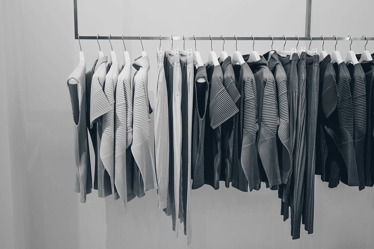 Clothing & Garments